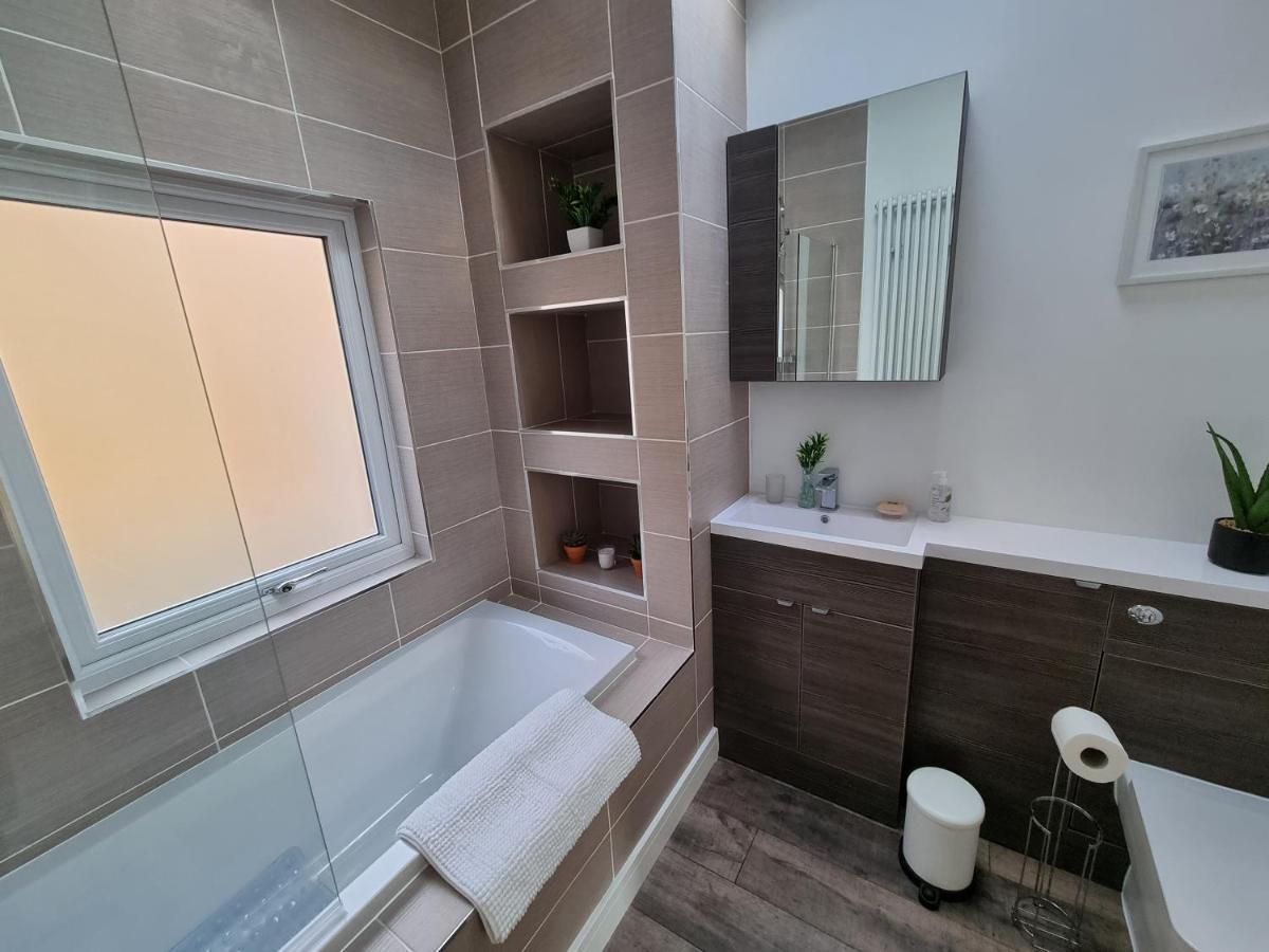 Hill View Villa Abertillery Luaran gambar